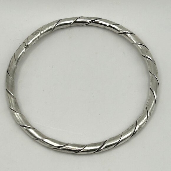 Vintage Sterling Silver 925 Twisted Solid Bangle Mexico 33g Size 8.25 - Picture 1 of 11